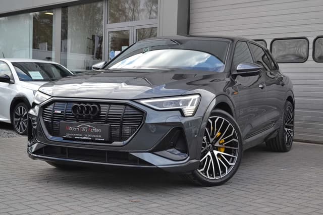 Audi Q8 e-tron Q8 e-Tron "S-Line" 408 PK