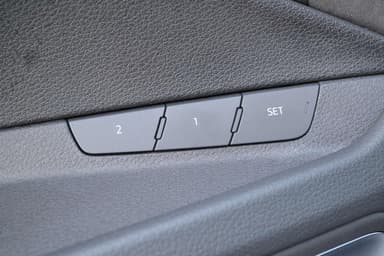 image17