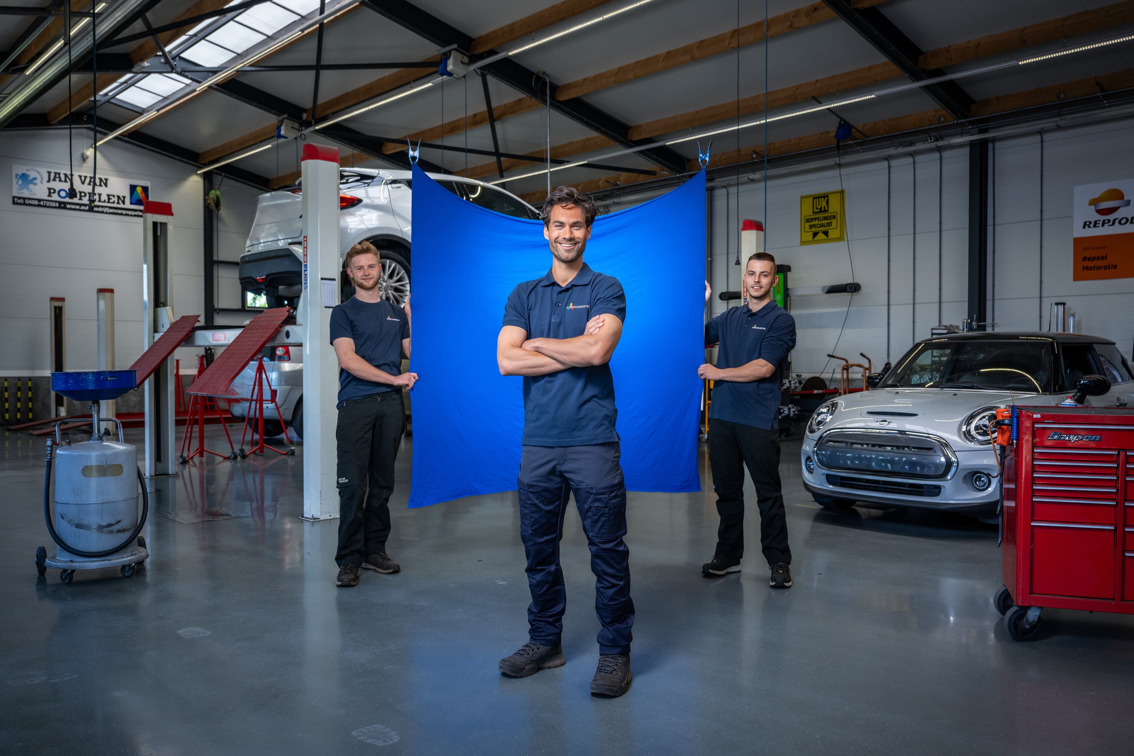 Autorepairmaster team staat voor jou klaar.