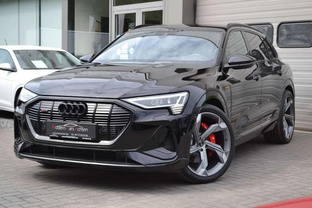 Audi Q8 e-tron Q8 e-Tron 55 Quattro "S-line"